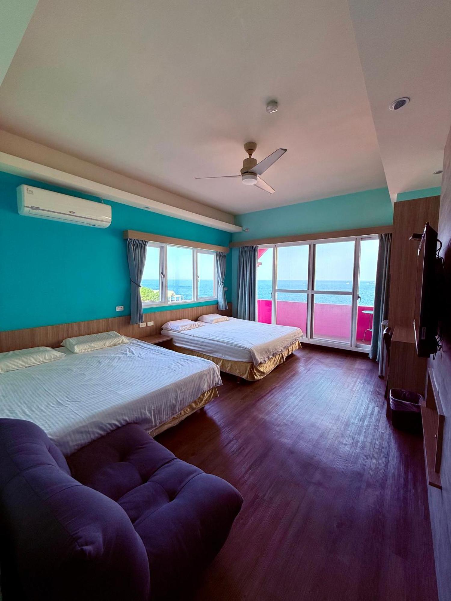 ไอว้าว Bed & Breakfast เสี่ยวหลิวฉิว ภายนอก รูปภาพ